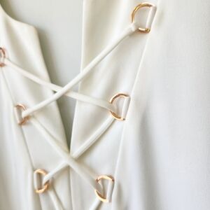 IVANKA TRUMP Cream Tunic with Rose Gold Eyelets Size Medium